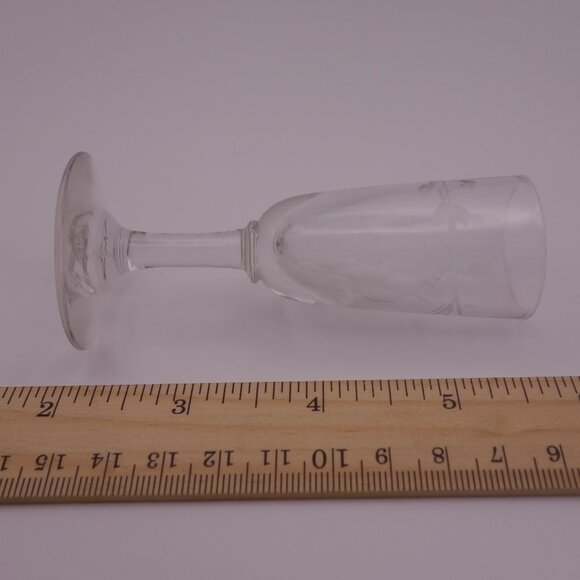 Set of Four(4) Grapevine Pattern Small Delicate Glasses - Picture 6 of 16